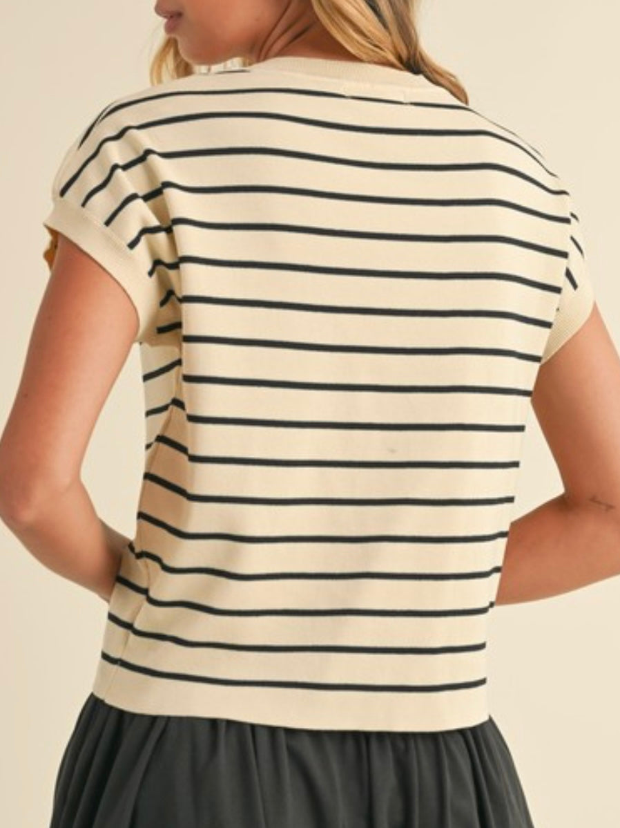 Short Sleeve Stripe Sweater Top