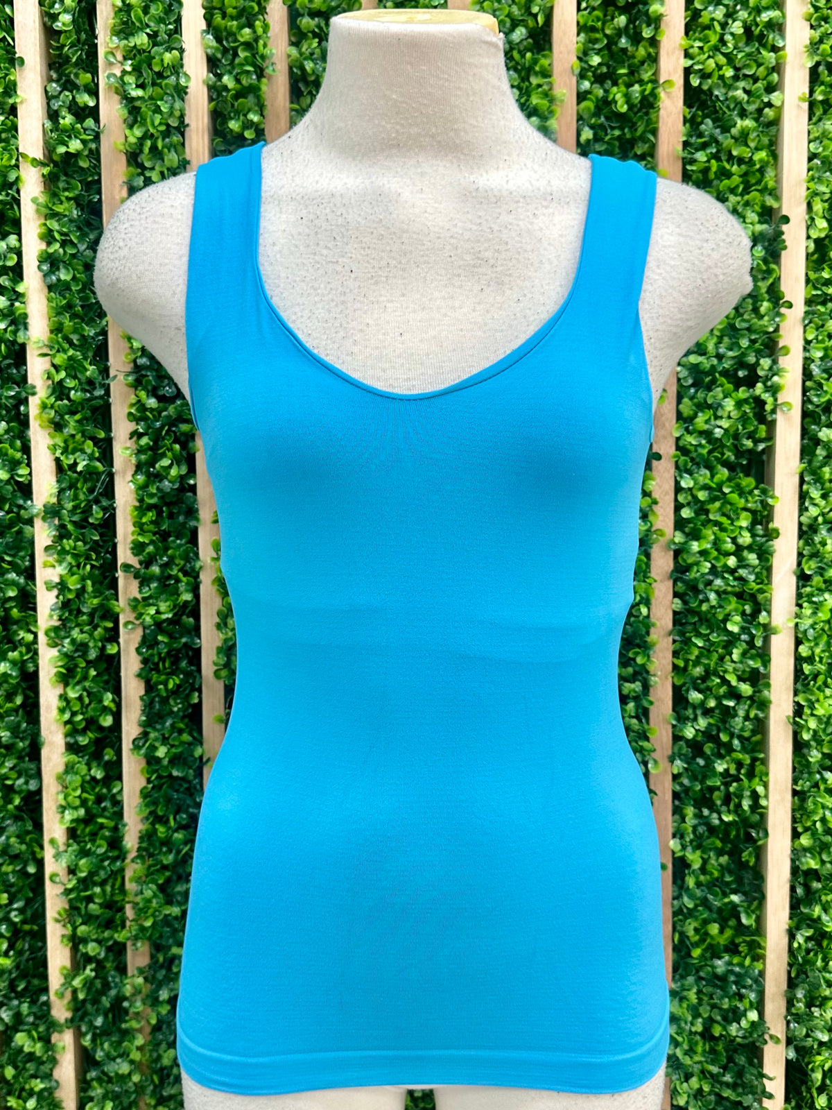 Smooth V Neck Basic Tank