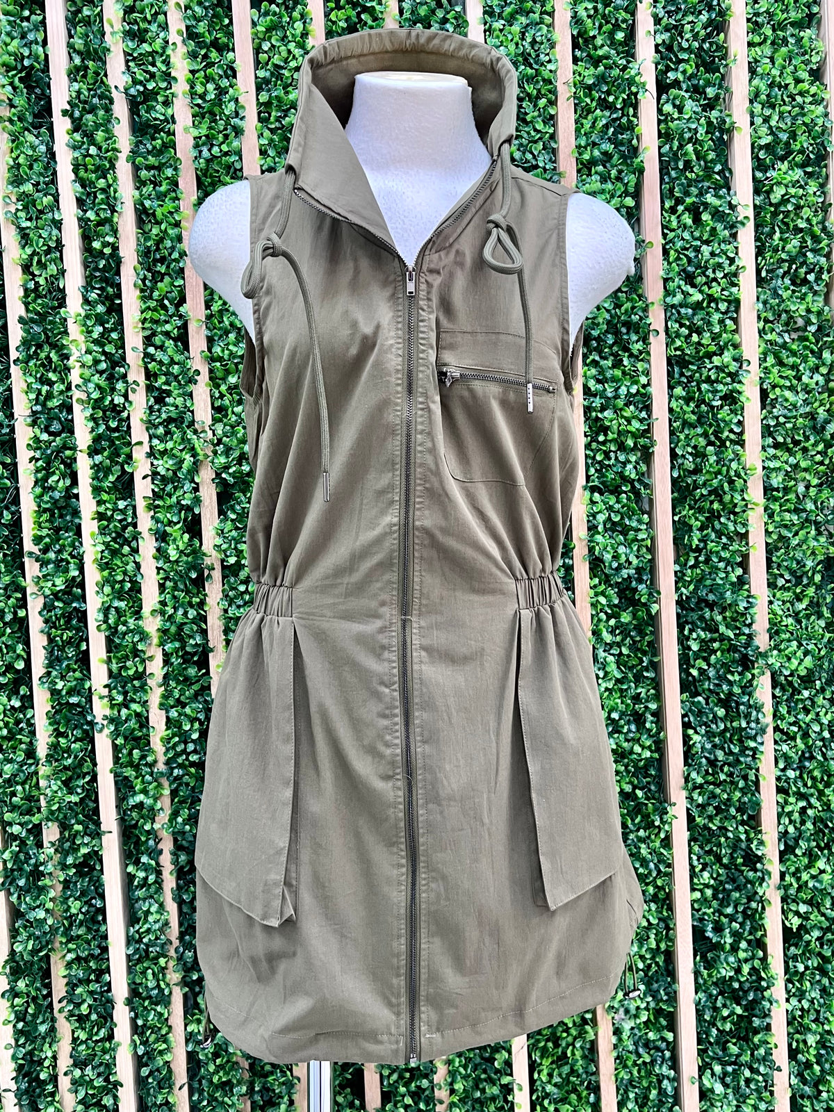 Sleeveless Utility Short Dress