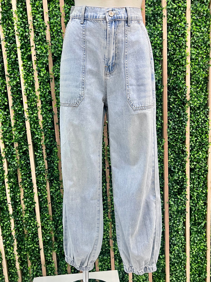 Front Pocket Detail Denim Jogger