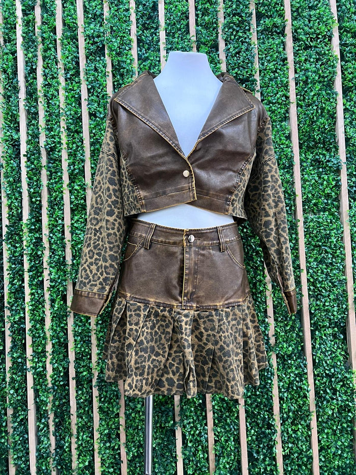 Pleather Detail Leopard Jacket