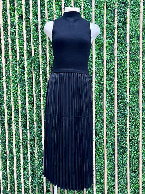 Black Contrast Pleated Skirt Midi Dress