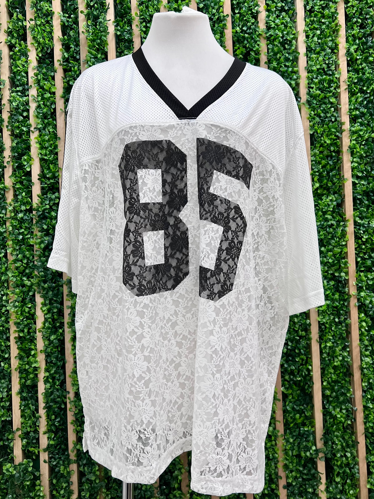 White Black Sporty 85 Jersey Lace Tee