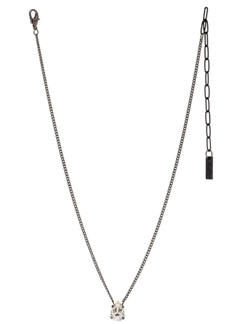 Lumi Tova Necklace