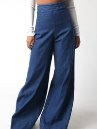 Fitted High Wait Wide Leg Denim Pant