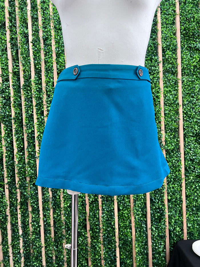 Button Detail Fitted Skort