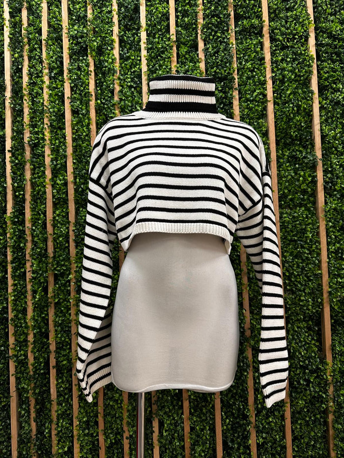 White Black Striped Hign Neck Crop Sweater