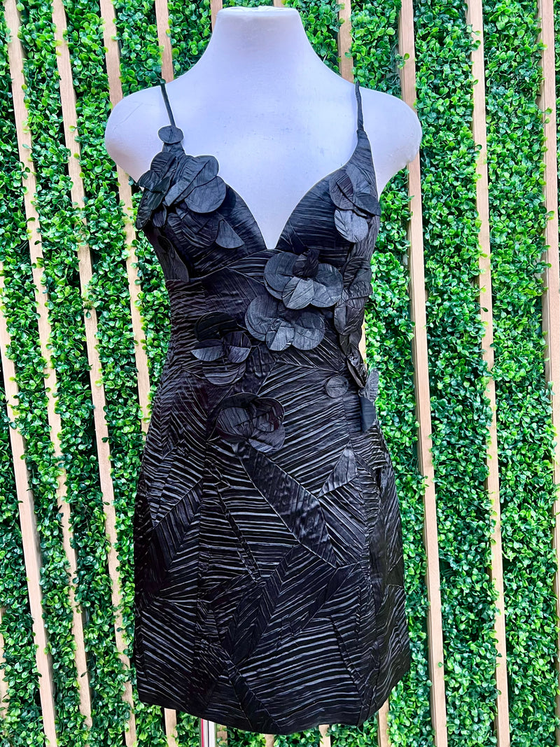 Beautiful Black Flower Embossed Short Dress