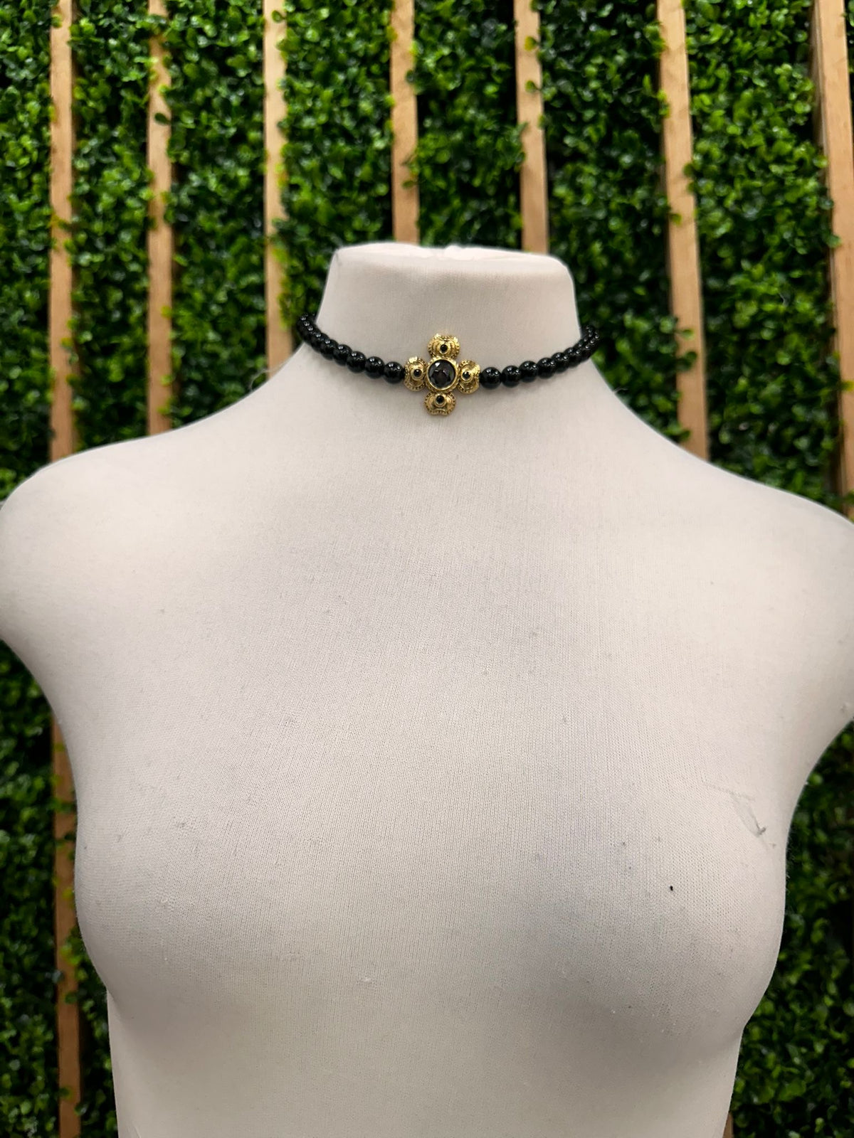 MR Black Stone Clover Aura Choker Necklace