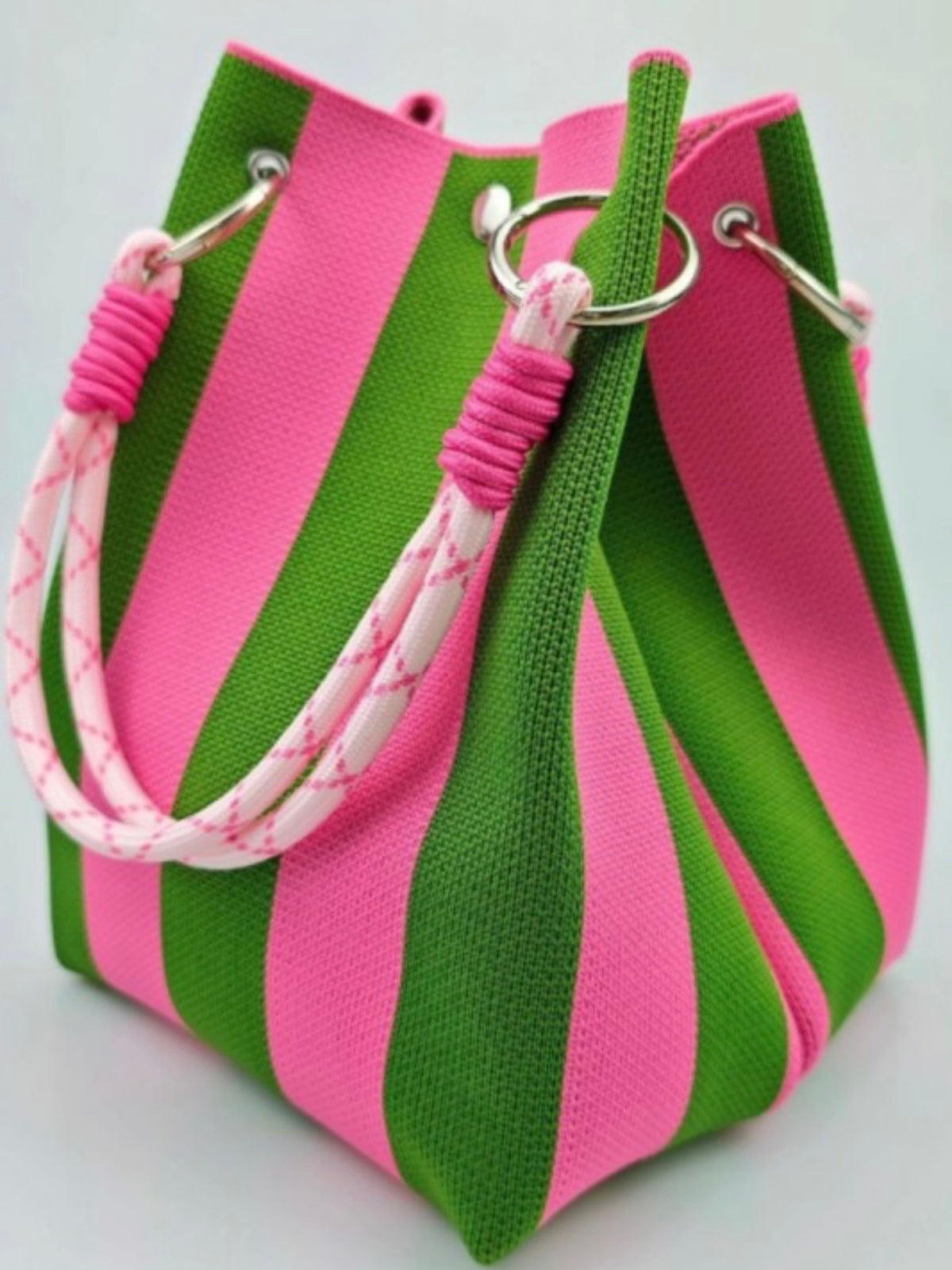 Striped Ring Clasp Woven Bucket Bag
