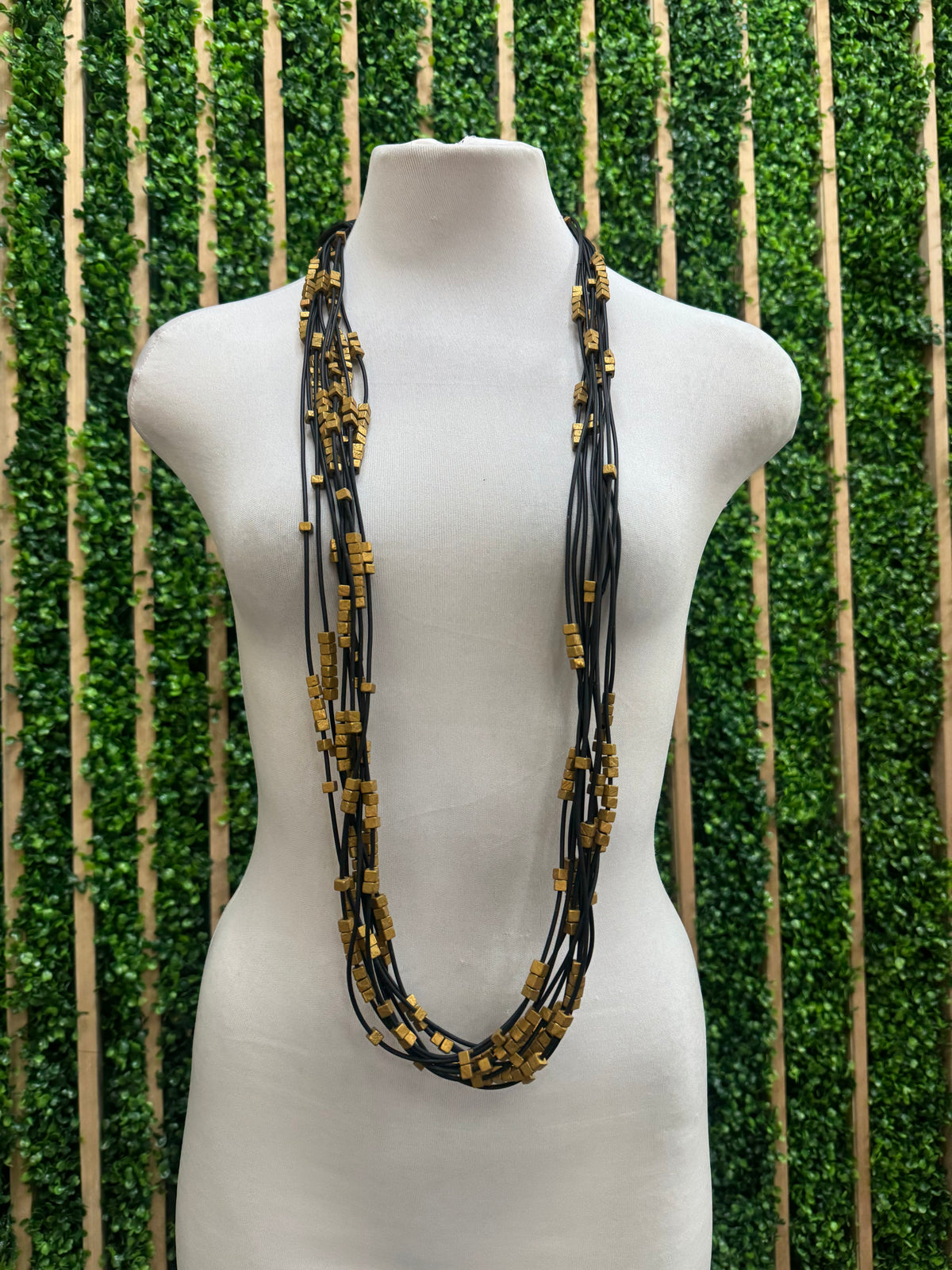 JH Recycled Wooden Beads With Rubber Necklace