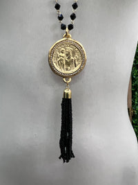 WD Tassel Detail Mary And Jesus Necklace