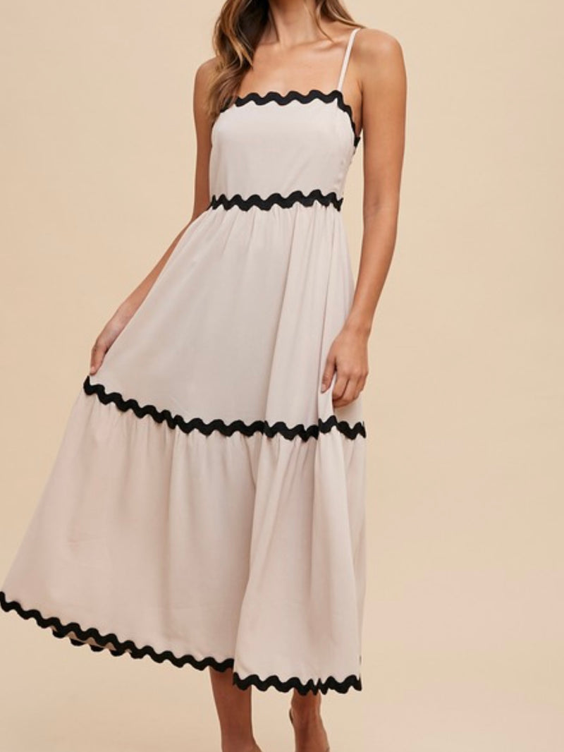 Scallop Trim Midi Dress