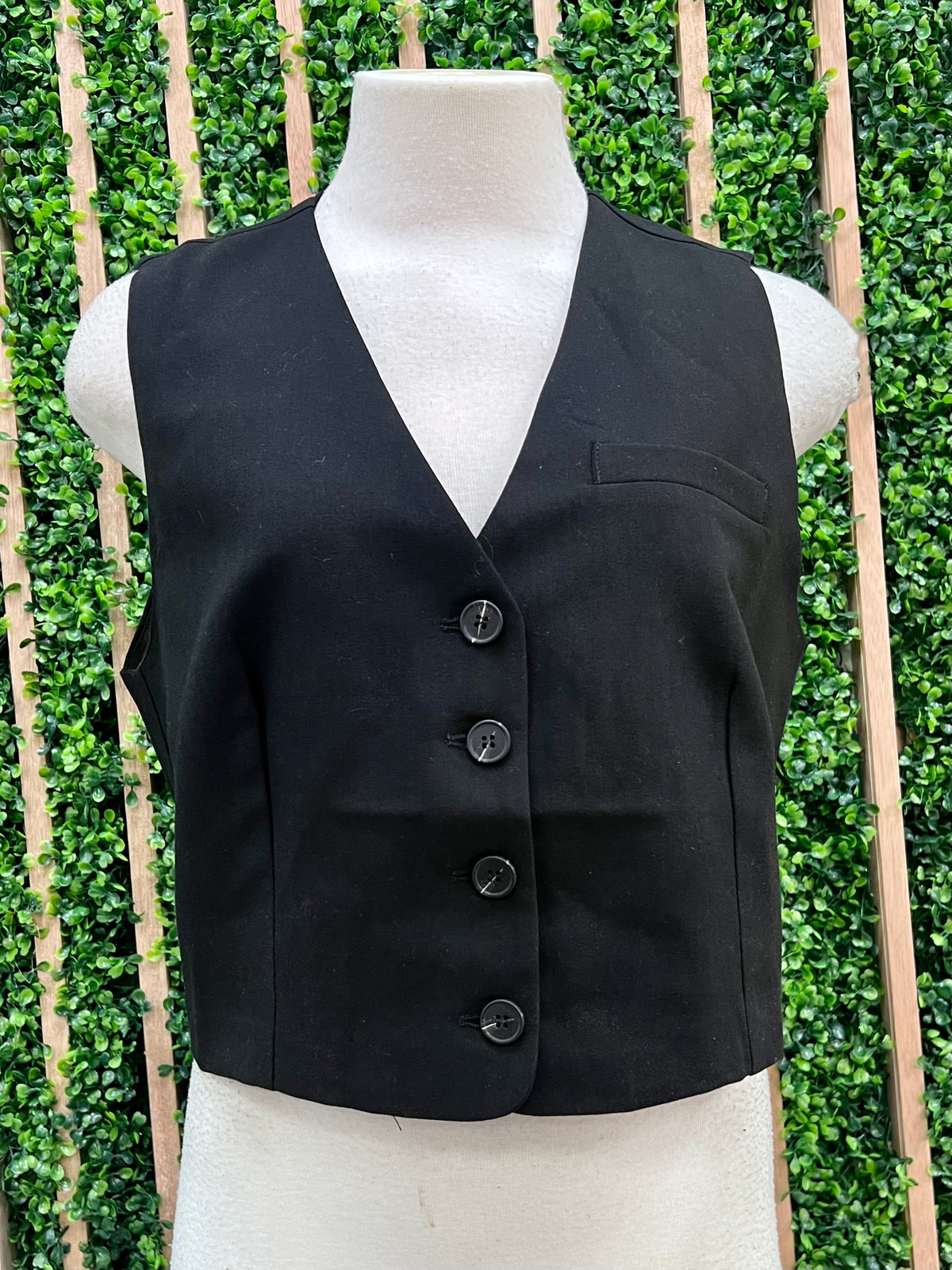 4 Button Crop Vest