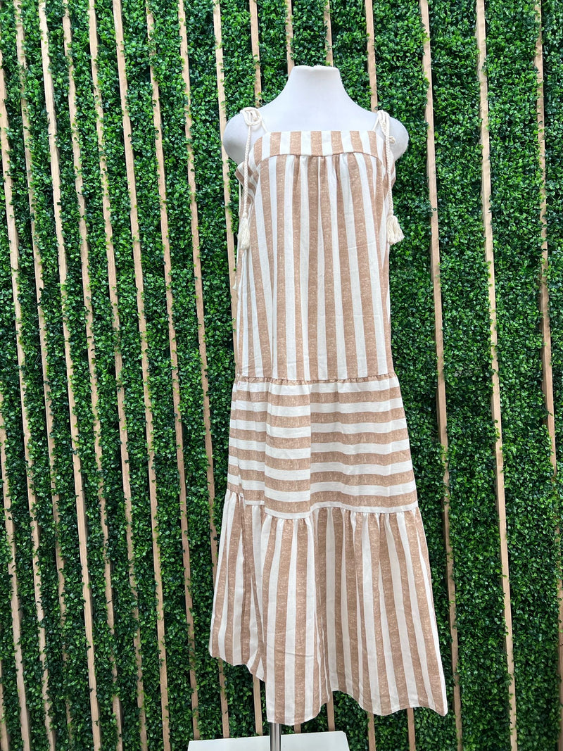 Rope Detail Camel Stripes Tiered Max Dress