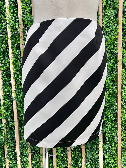 Beautiful Black White Stripe Short Skirt