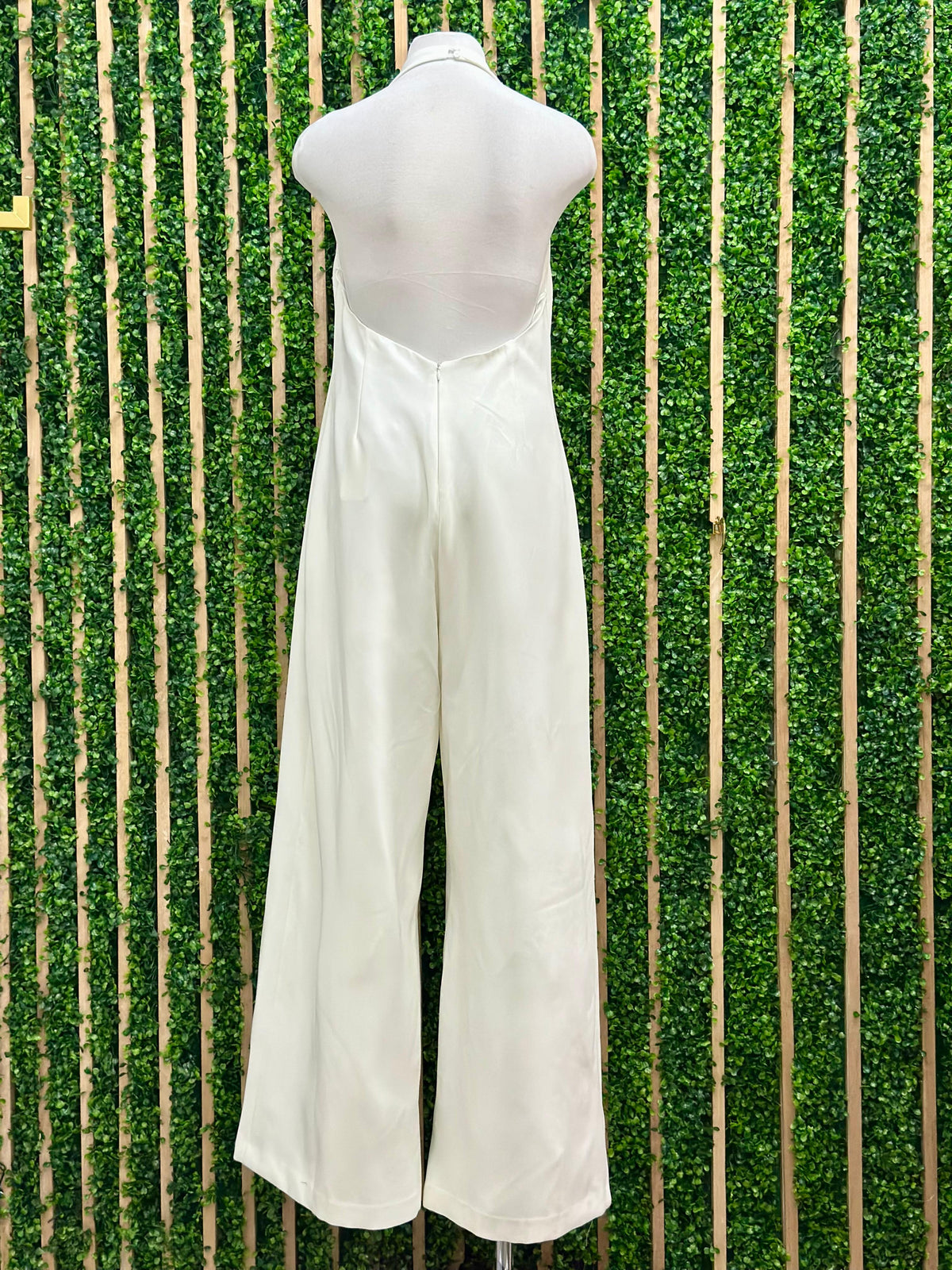 Exquisite High Neck Jumpsuit