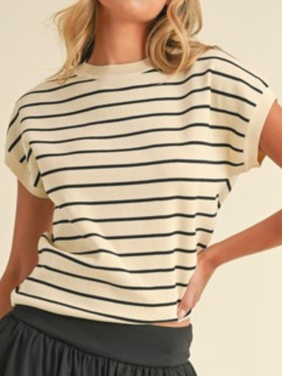 Short Sleeve Stripe Sweater Top