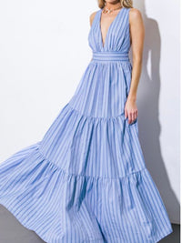 Beautiful Blue Striped V Neck no Maxi Dress