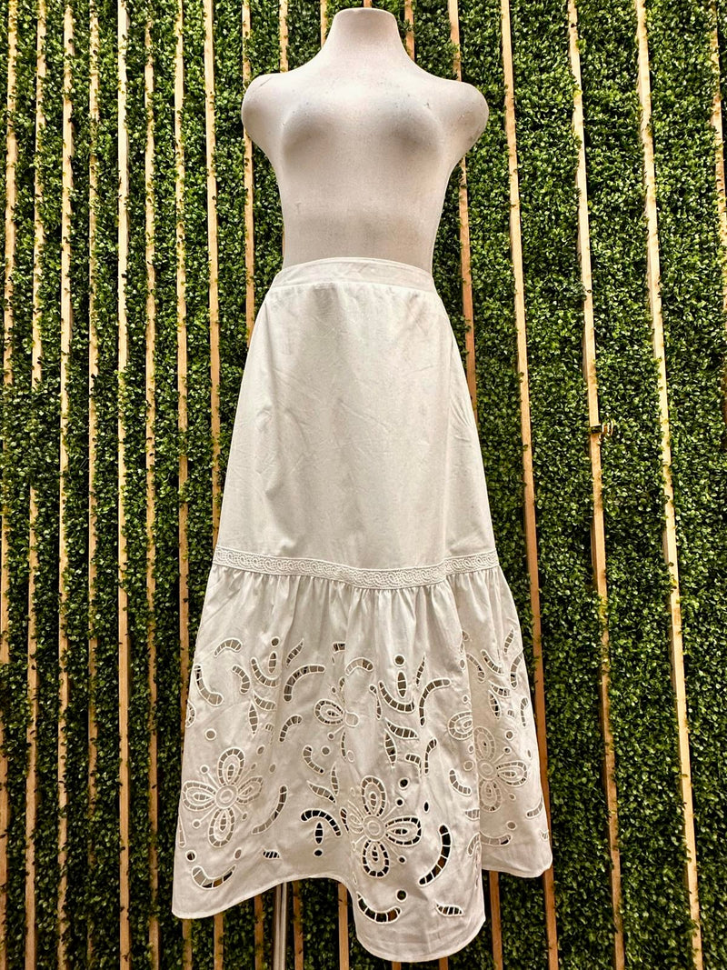 Exquisite White Embroidered Eyelet Midi Skirt