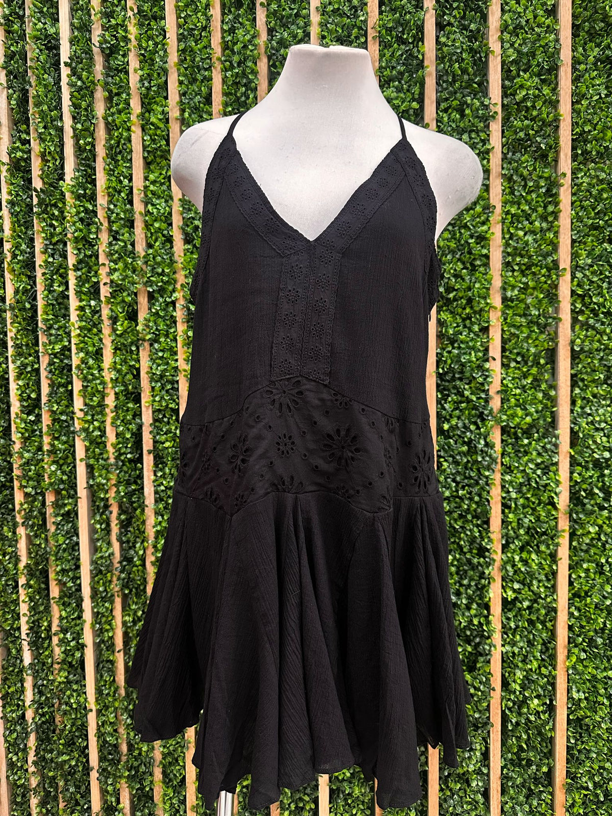 Eyelet Lace V Neck Short Dress