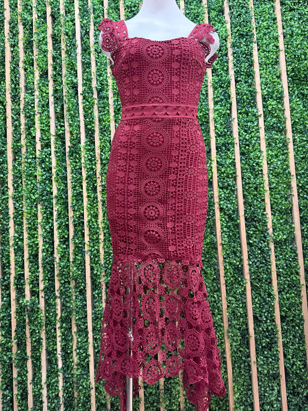 Delicate Burgundy Midi Dress