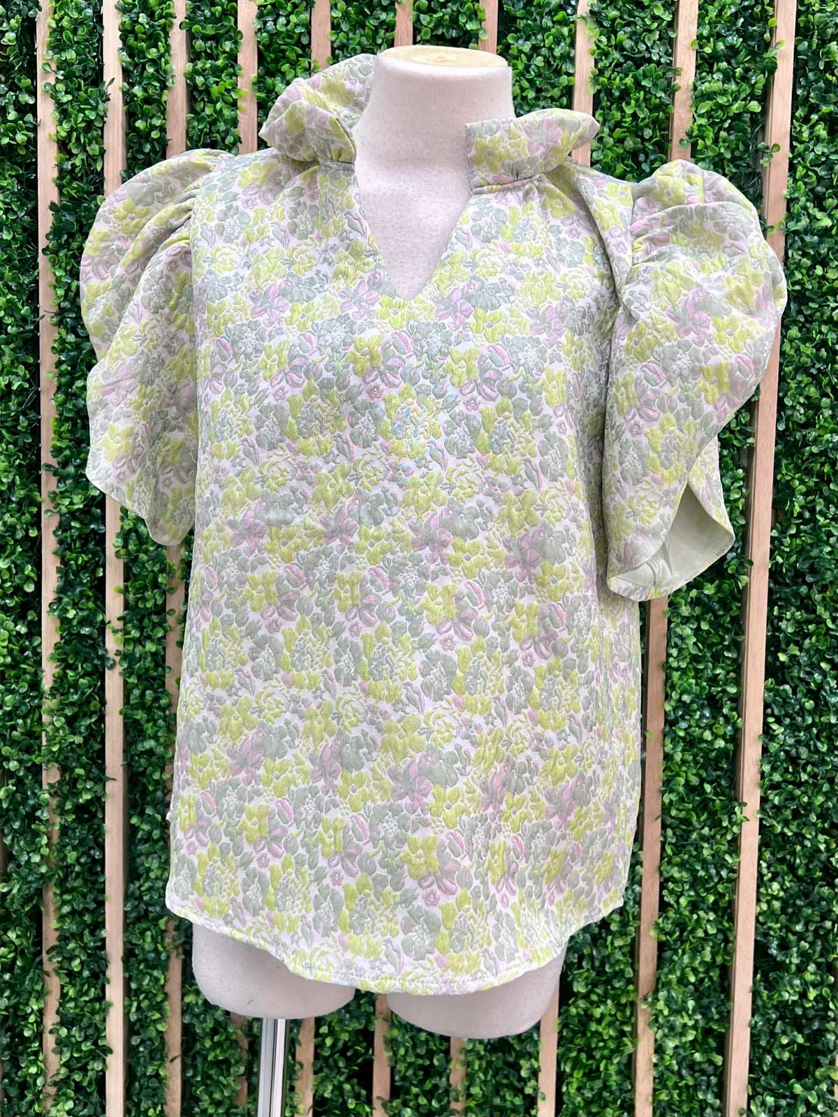Beautiful Textured Short Sleeve Blouse