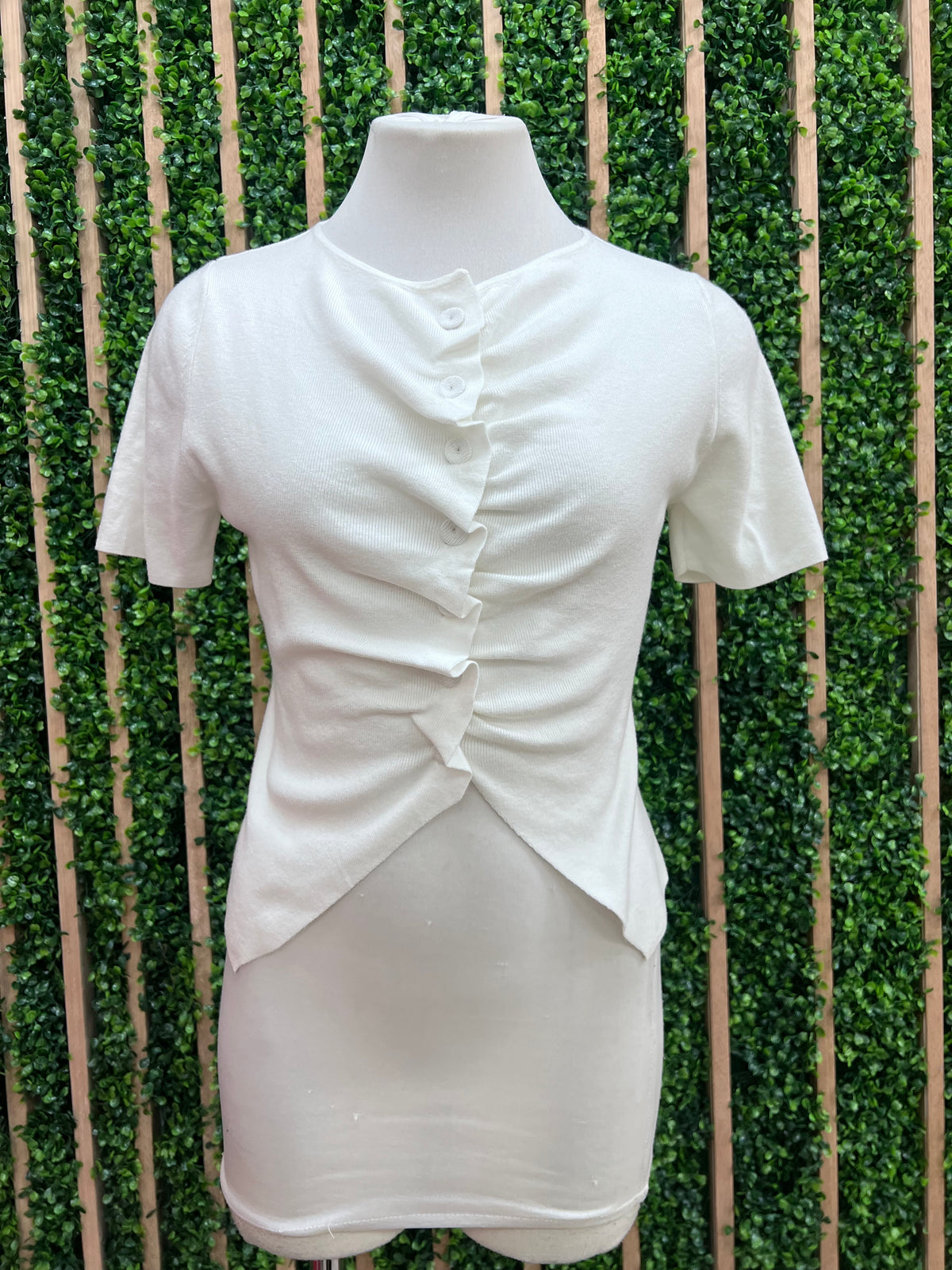 Delicate Middle Pleat Sweater Top
