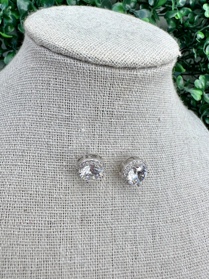 Round Stone Stud Earring