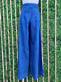 Fitted High Wait Wide Leg Denim Pant