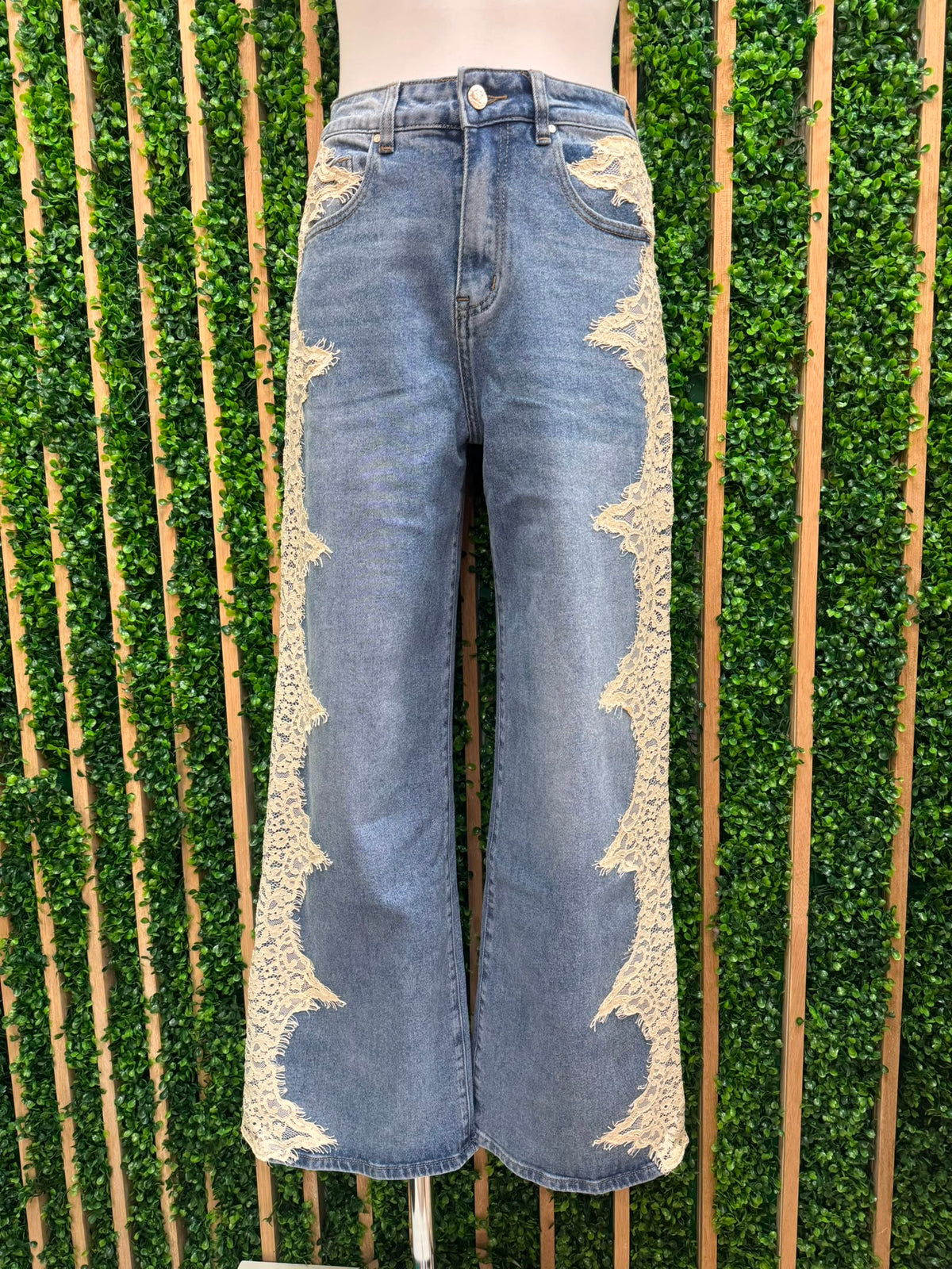Lace Detail Wide Leg Jeans