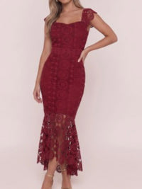 Delicate Burgundy Midi Dress