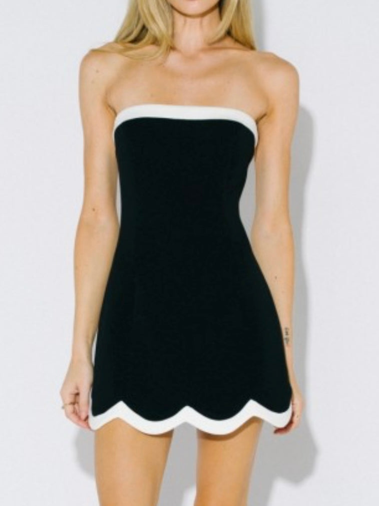 Black Scalloped Strapless Contrast Tube Dress