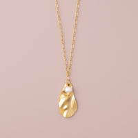 POS - Moonpetal Necklace