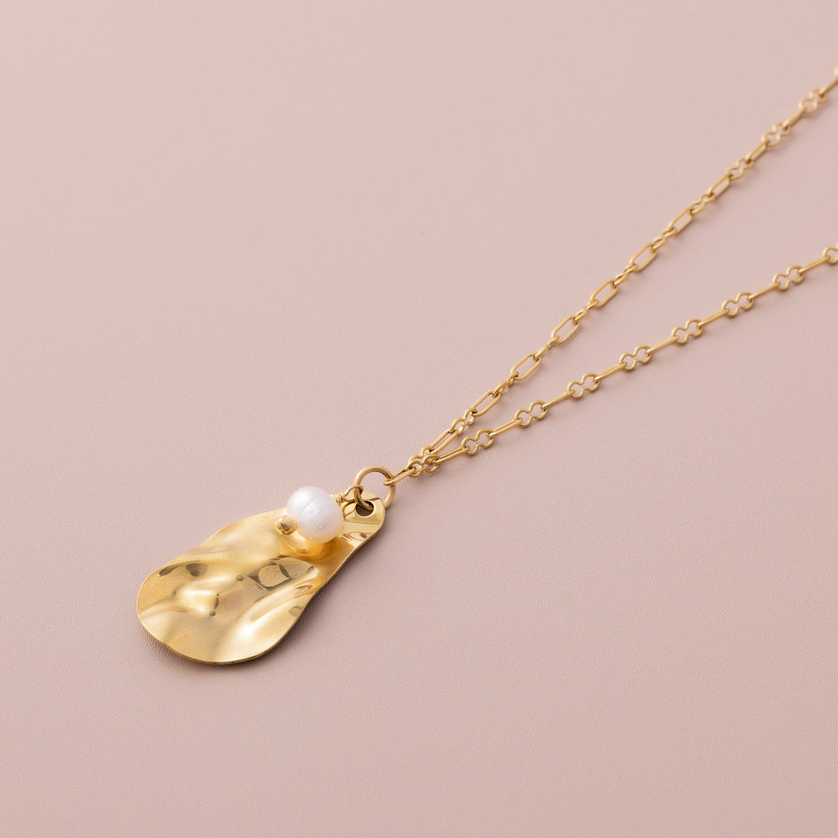 POS - Moonpetal Necklace