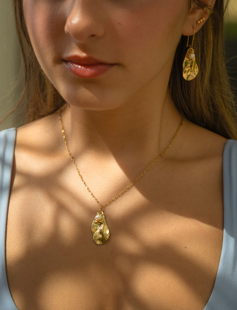 POS - Moonpetal Earrings