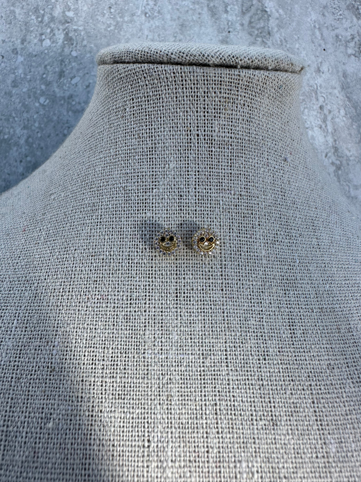 Pave Smiley Face Stud