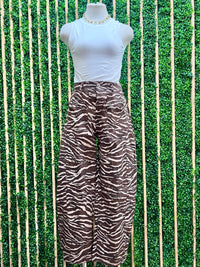 Statement Print Barrel Pants up