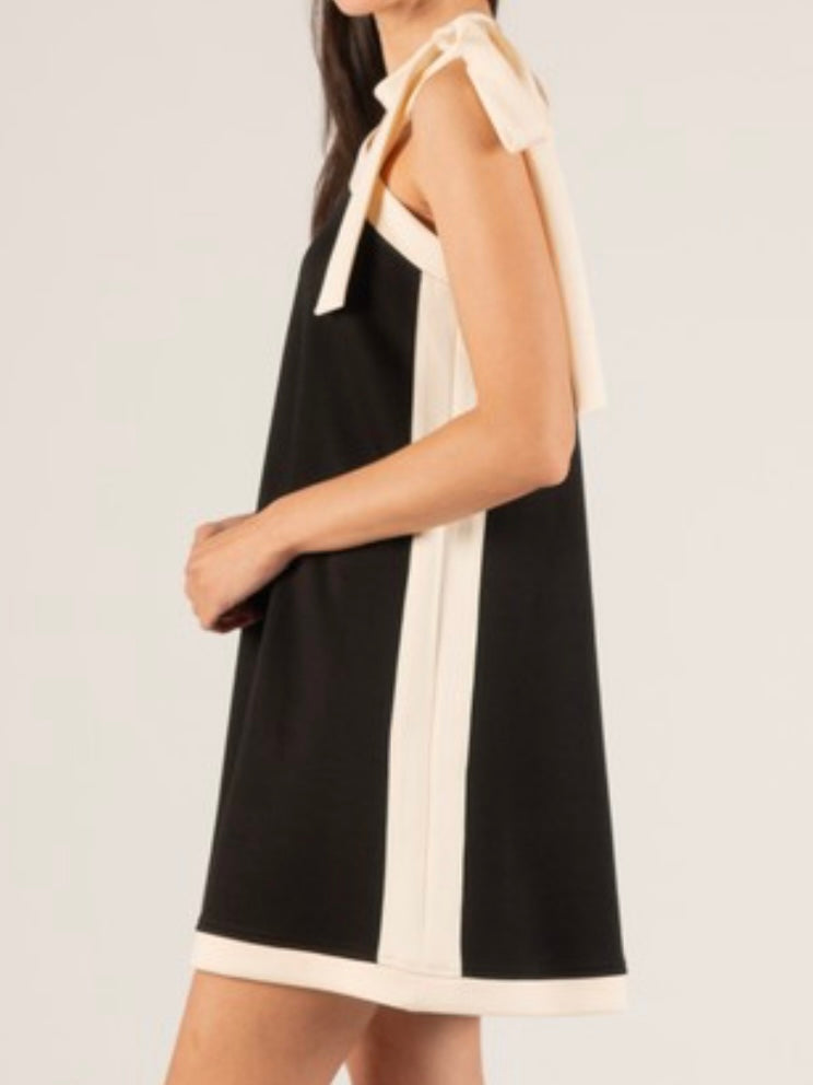 Black Egg Shell Contrast One Shoulder Dress