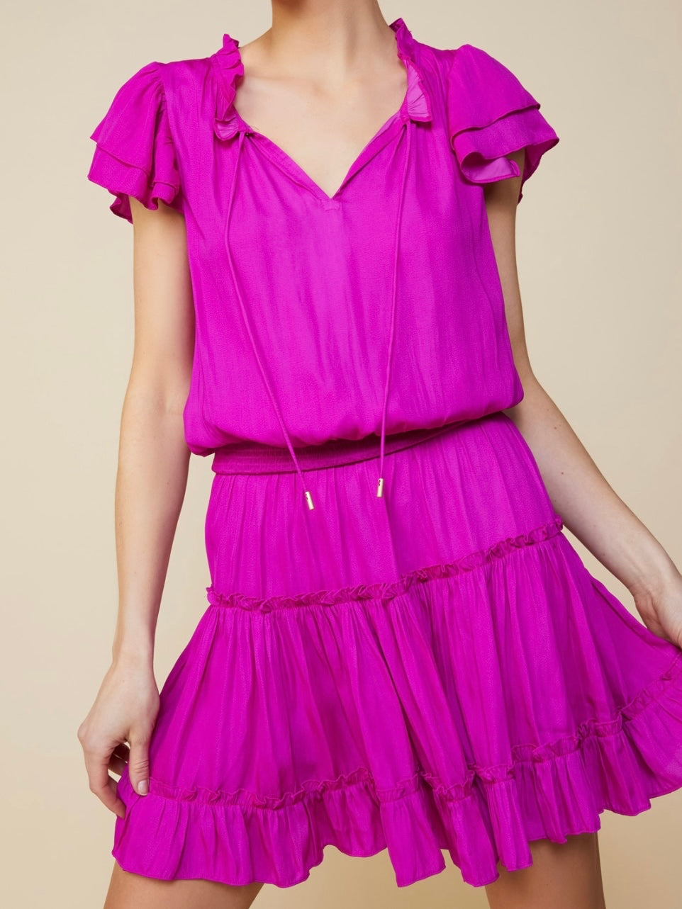 Delicate Short Sleeve Ruffled Short Dress