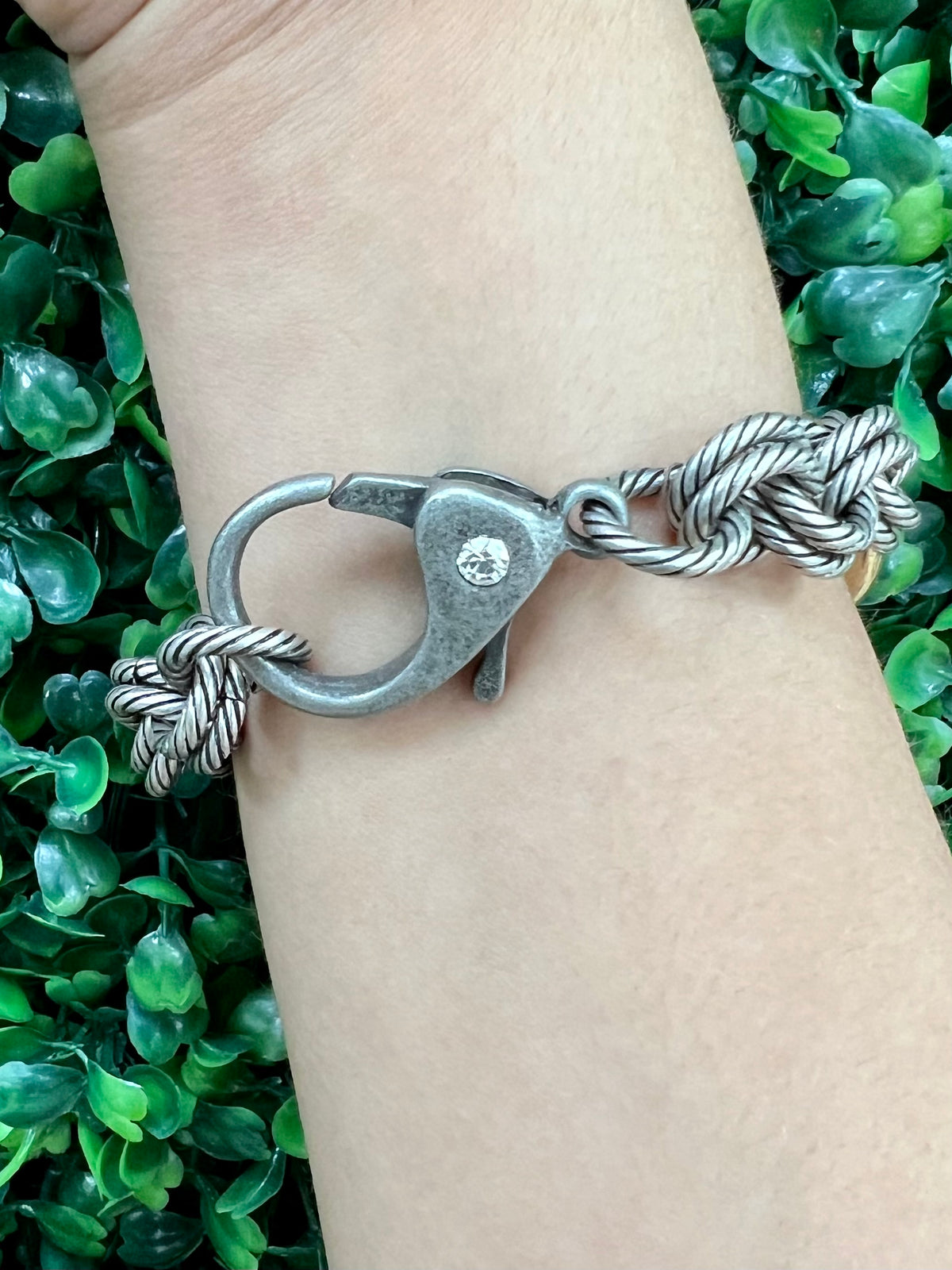 V2 Double Shackle Bracelet