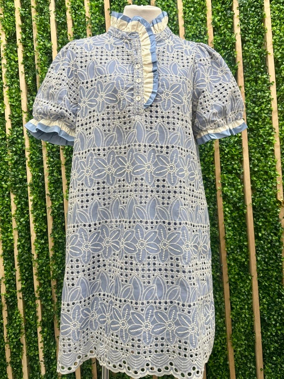 Ruffle Accent Eyelet Lace Shift Dress