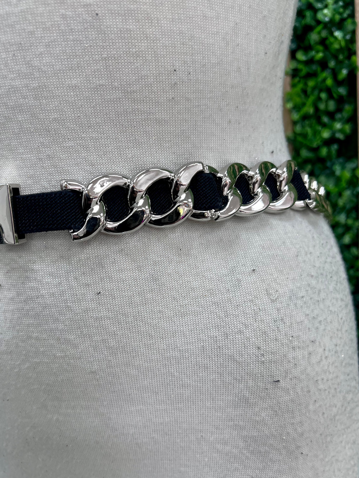 Small Gold Links Thin Stretch Belt