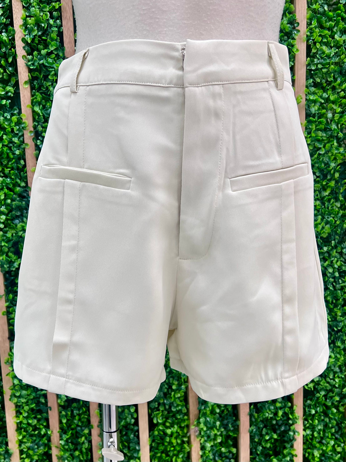 Structured Shorts