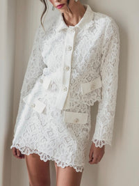 Beautiful Off White Scallop Lace Jacket