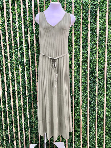 Waved Irregular Stripe Tiered Maxi Dress
