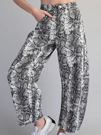 Black White Snake Skin Pattern Barrel Pants