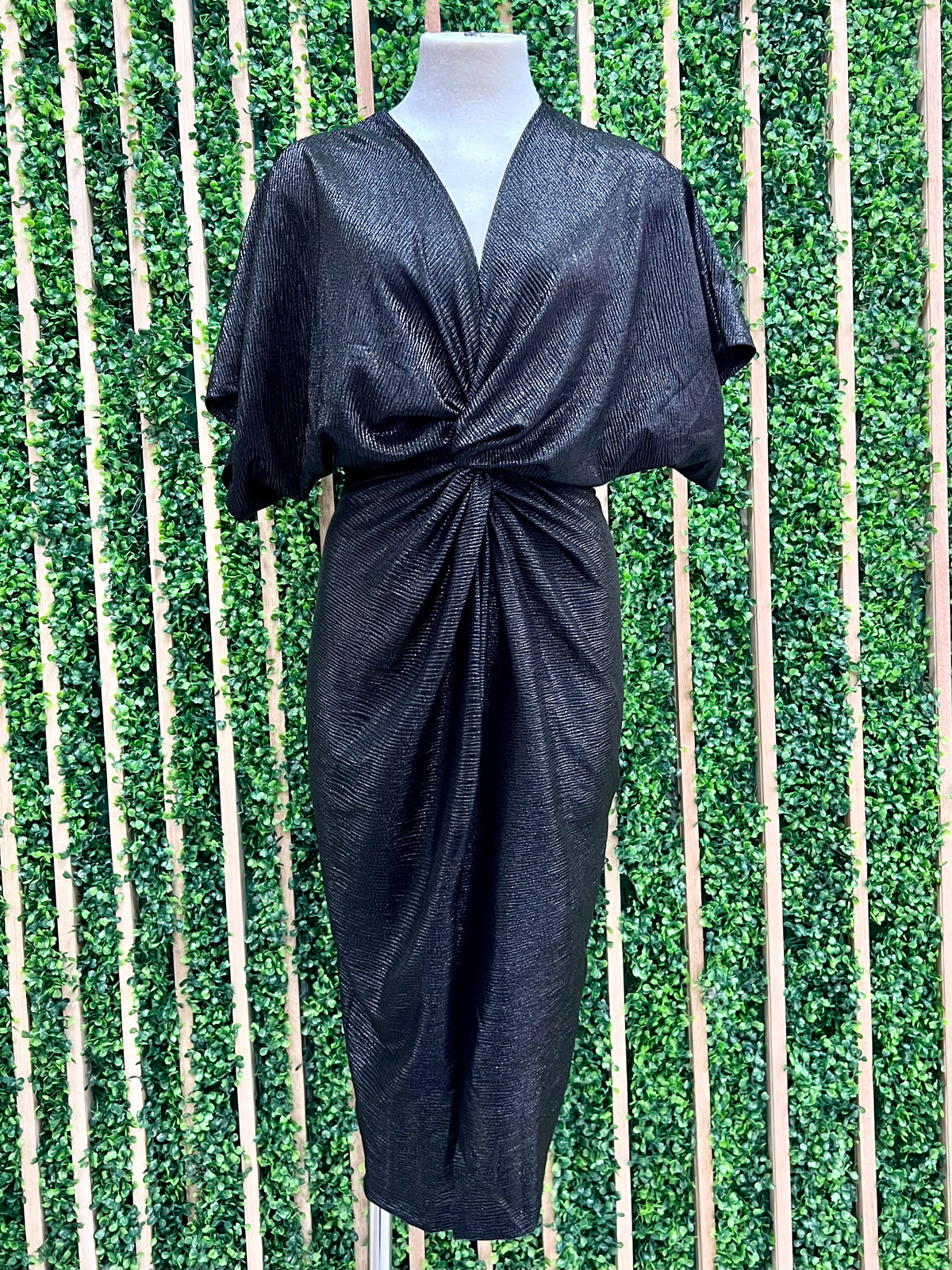 Beautiful Metallic Fitted Kimono Midi