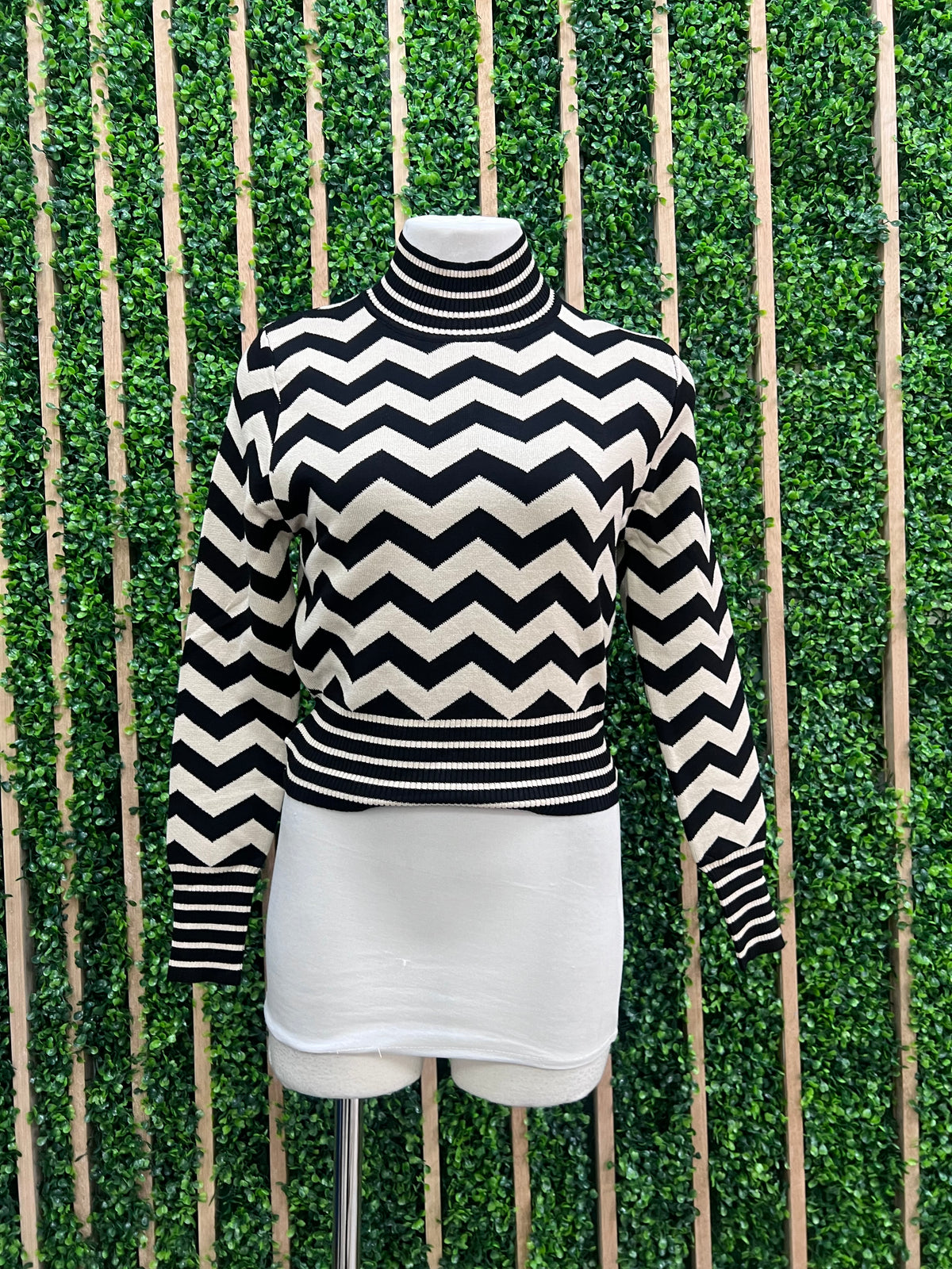 Black White Chevron Sweater