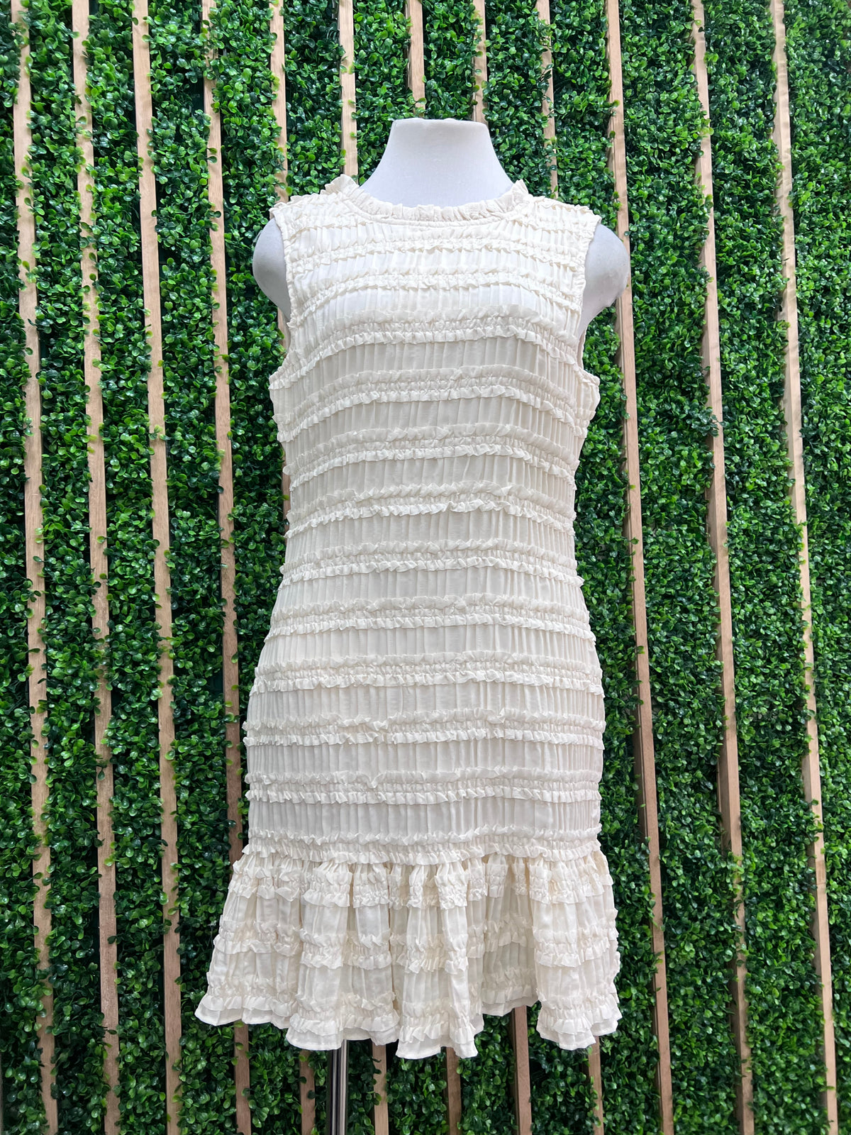 Beautiful Cream Ruched Drop Waist Short Dress